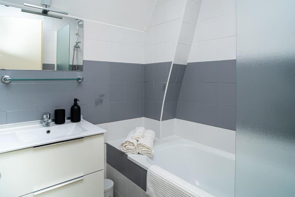 포 New Place Gramont-Proche Chateau 아파트 외부 사진